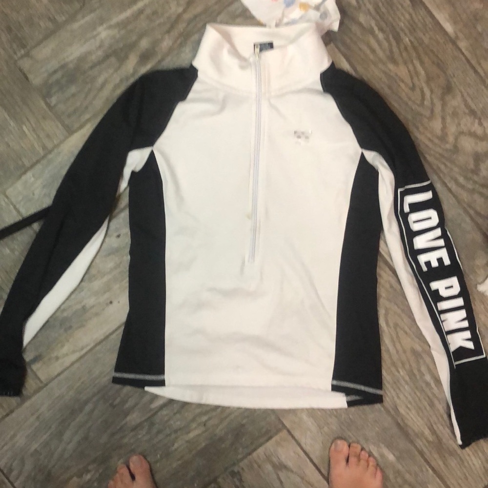 pink pull over